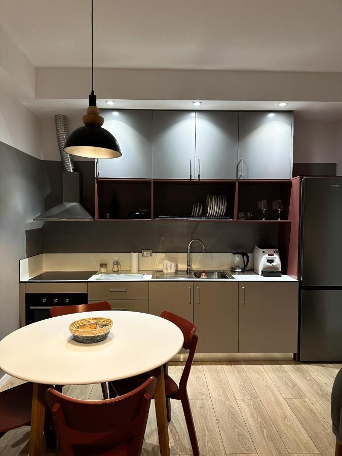 Tirana Getaway Apartments Exteriör bild