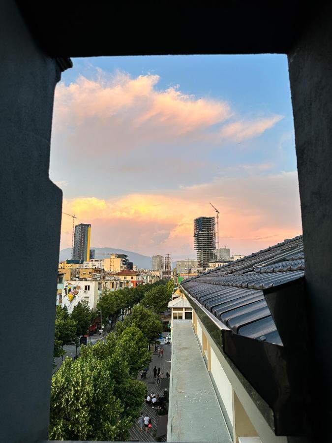 Tirana Getaway Apartments Exteriör bild
