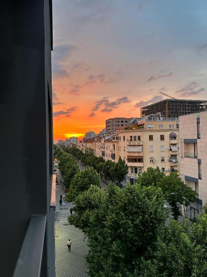 Tirana Getaway Apartments Exteriör bild